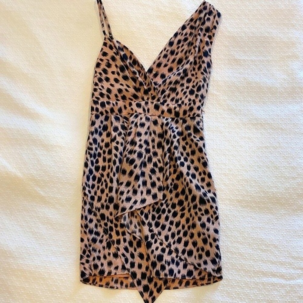 BGBCgeneration Pink Leopard asymmetrical sleeve dress